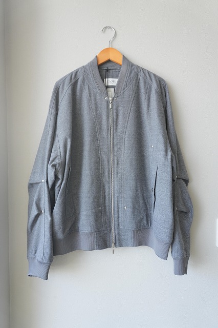 TPM25302004-GRY