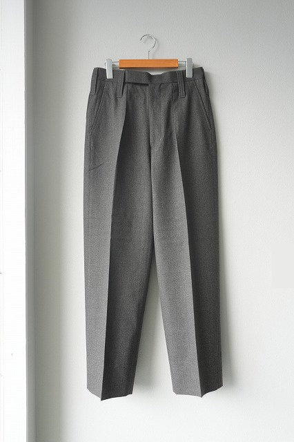 IT25A047-GRY