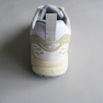 1203A536-White/Putty