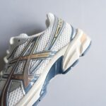 1203A609-Cream/Mahogany