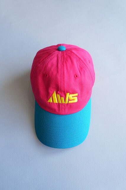 aws4-ac004-pink × peacock blue