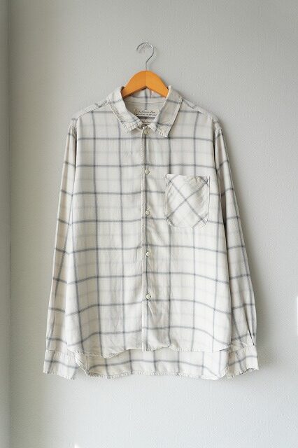 RN30389053- OFF WHITE