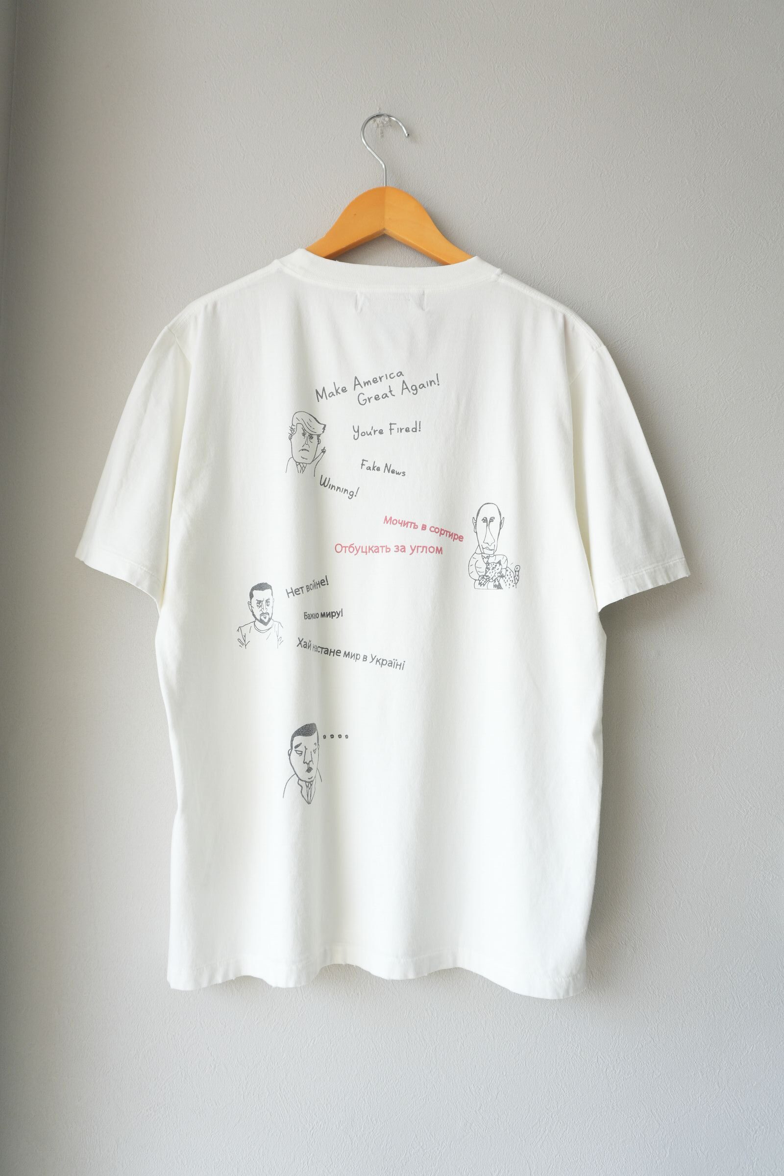 RN30389197-off white
