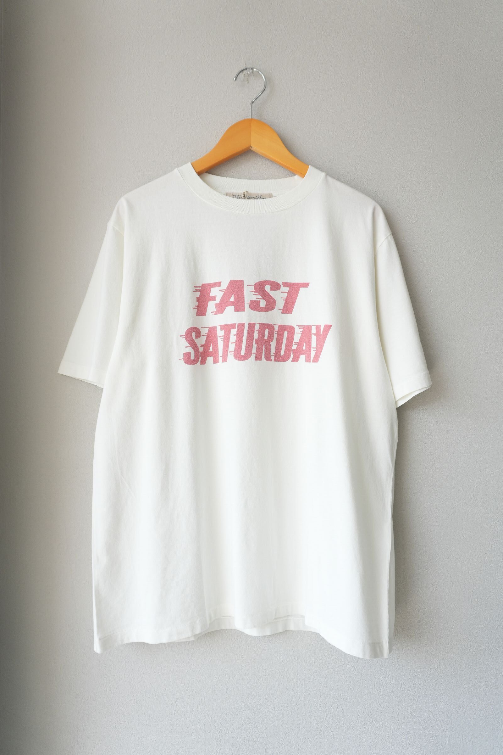 RN30389192-off white