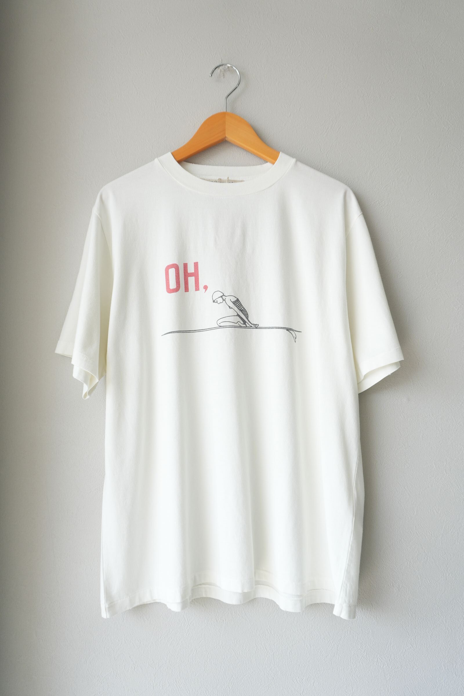 RN30389196-off white