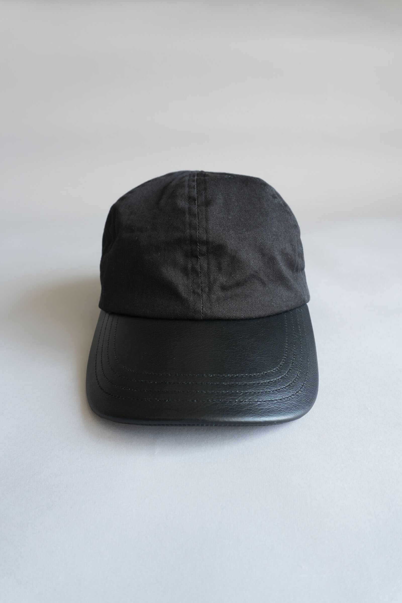 301387-BLACK×BLACK